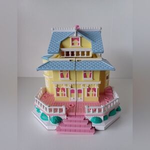 Vintage 1995 Bluebird Polly Pocket Yellow Clubhouse